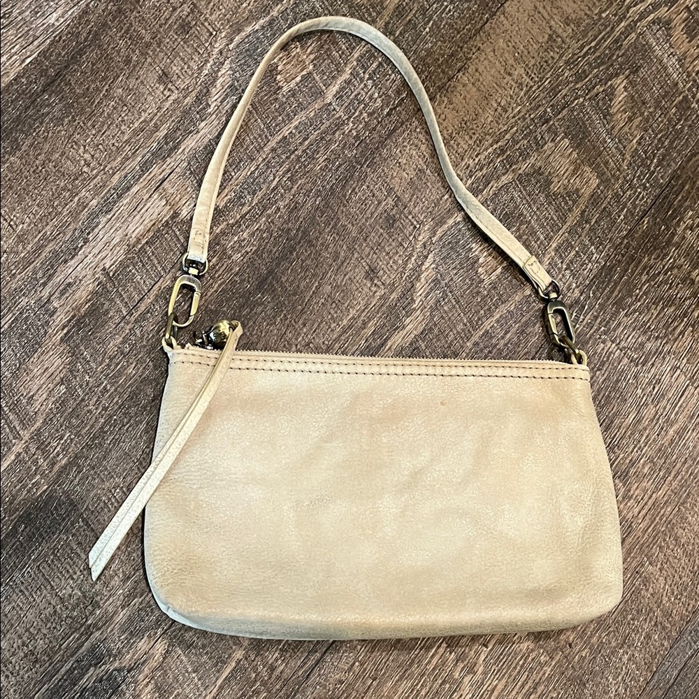 HOBO Darcy Beige Leather Wristlet